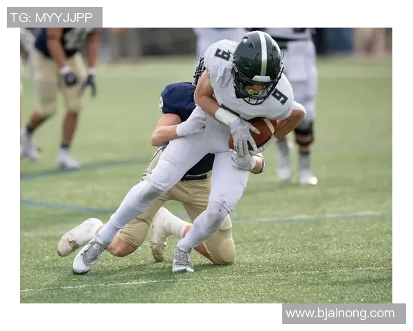 曾是橄榄球明星转战足球赛场的传奇人物揭秘 曾是橄榄球明星转战足球赛场的传奇人物揭秘